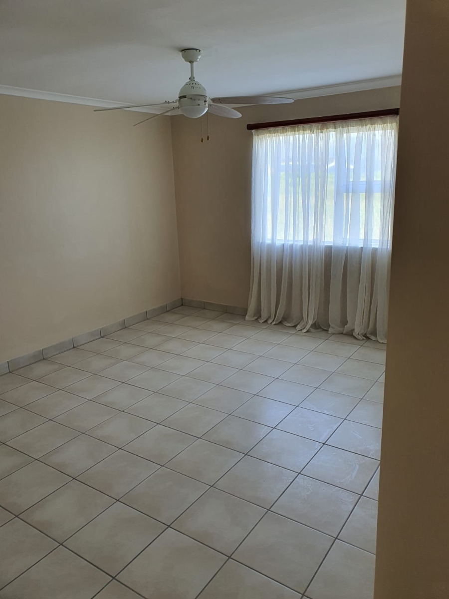 To Let 2 Bedroom Property for Rent in Heritage Park Western Cape